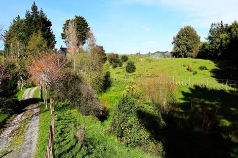 Photo of property in 33 Ratadale Road, Reikorangi, Waikanae, 5391