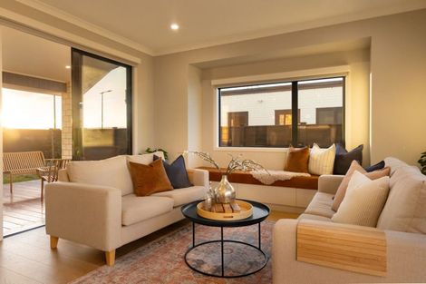 Photo of property in 32 Hugo Shaw Drive, Cambridge, 3434