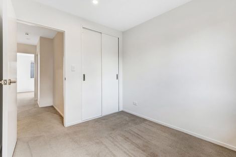 Photo of property in 13 Eileen Newey Place, Henderson, Auckland, 0612