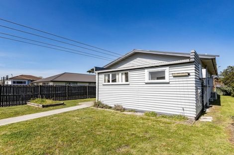 Photo of property in 17 Ottawa Road, Wainoni, Christchurch, 8061