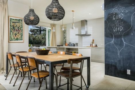 Photo of property in 48 Greenhithe Road, Greenhithe, Auckland, 0632