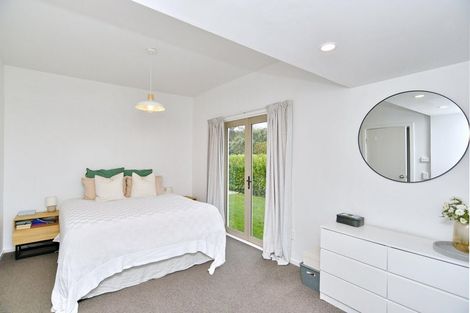 Photo of property in 25 Mackworth Street, Woolston, Christchurch, 8062