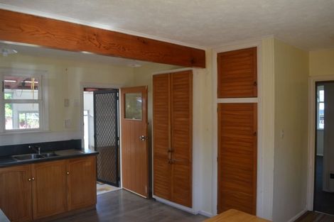 Photo of property in 86 Seddon Street, Naenae, Lower Hutt, 5011