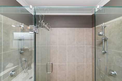 Photo of property in 1 Tennyson Avenue, Kelvin Grove, Palmerston North, 4414