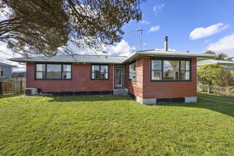 Photo of property in 27 Princess Street, Pahiatua, 4910