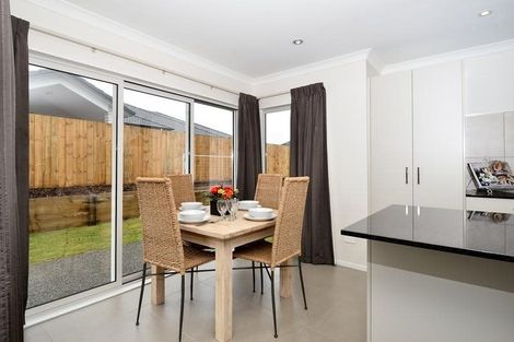 Photo of property in 7 Pohue Avenue, Huapai, Kumeu, 0810