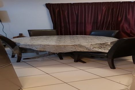 Photo of property in 2/147 Gills Road, Half Moon Bay, Auckland, 2014