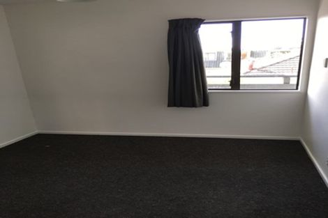 Photo of property in 5 Brockworth Place, Riccarton, Christchurch, 8011