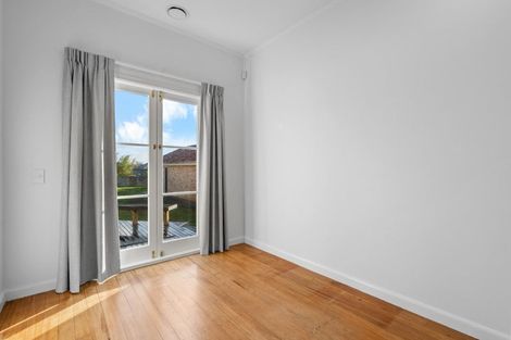 Photo of property in 33 Dalethorpe Avenue, Fairfield, Hamilton, 3214
