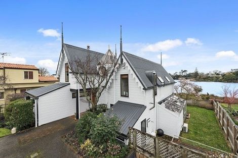 Photo of property in 58a Lake Crescent, Hamilton Lake, Hamilton, 3204