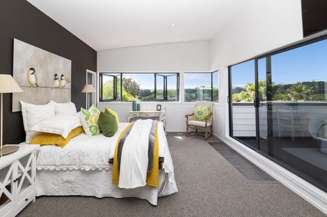 Photo of property in 9 Ramoana Mews, Shelly Park, Auckland, 2014