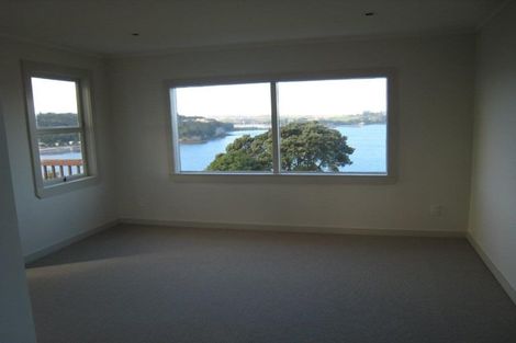 Photo of property in 81 Tiri Road, Tindalls Beach, Whangaparaoa, 0930