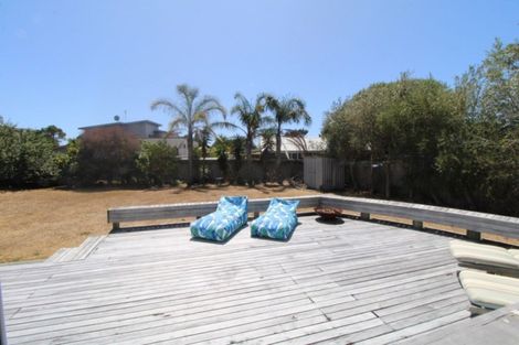 Photo of property in 664 Matarangi Drive, Matarangi, Whitianga, 3592