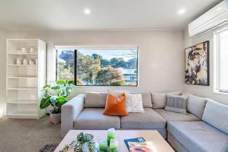 Photo of property in 1/8 Mandica Place, Sunnynook, Auckland, 0632