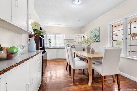 Photo of property in 101 Hutchinson Avenue, New Lynn, Auckland, 0600