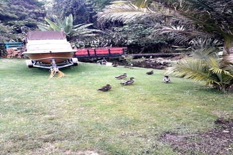 Photo of property in 36 Bays Road, Orere Point, 2585