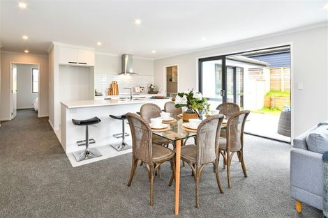 Photo of property in 4 Trevor Mcmiken Drive, Patumahoe, 2679