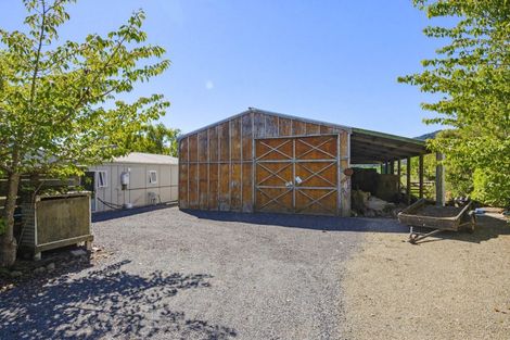 Photo of property in 63 South Manakau Road, Manakau, Otaki, 5583