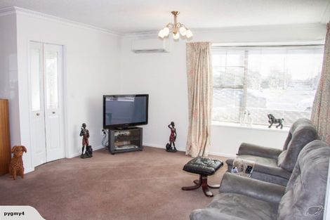 Photo of property in 1/358 Greers Road, Bishopdale, Christchurch, 8053