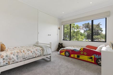 Photo of property in 85 Whitford-maraetai Road, Whitford, Howick, 2571