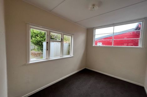 Photo of property in 95 Britomart Street, Berhampore, Wellington, 6023