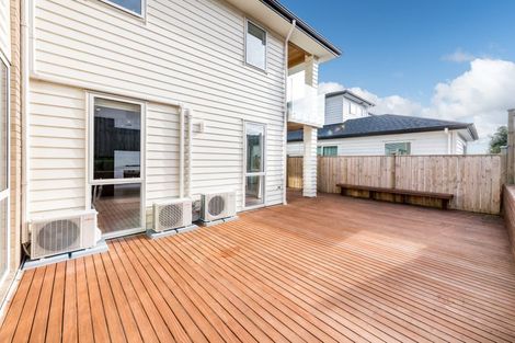 Photo of property in 24 Mackay Drive, Greenhithe, Auckland, 0632