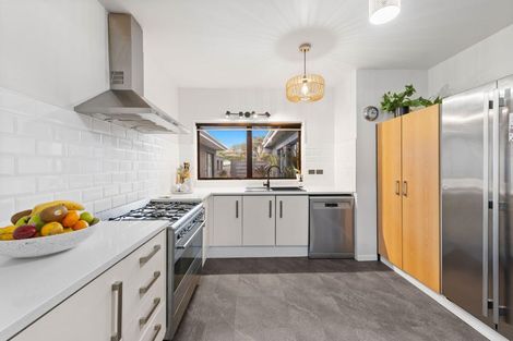 Photo of property in 32 Churchill Road, Cockle Bay, Auckland, 2014