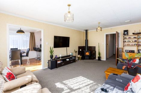 Photo of property in 39a Moeraki Road, Maoribank, Upper Hutt, 5018