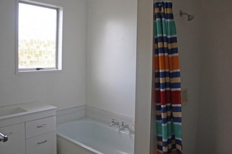 Photo of property in 29 Awamoa Road, Holmes Hill, Oamaru, 9401