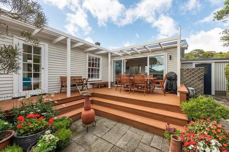 Photo of property in 46 Duthie Street, Karori, Wellington, 6012
