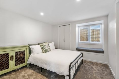 Photo of property in 43 Roberton Road, Avondale, Auckland, 1026