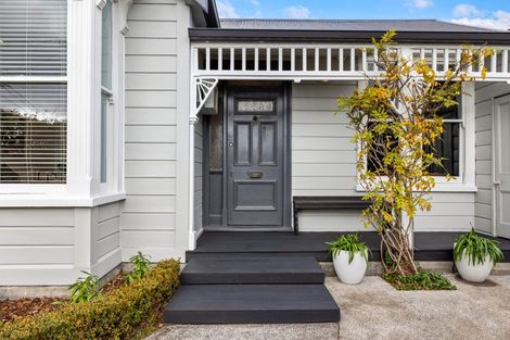 Photo of property in 110 Office Road, Merivale, Christchurch, 8014