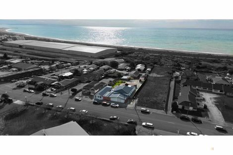 Photo of property in 70-70a High Street, Kensington, Timaru, 7910