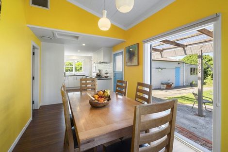 Photo of property in 18 Bourke Street, Palmerston North, 4410