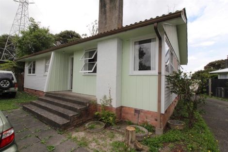 Photo of property in 80 Glen Marine Parade, Glendene, Auckland, 0602