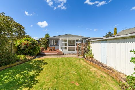 Photo of property in 26 Rangitira Avenue, Palmerston North, 4414