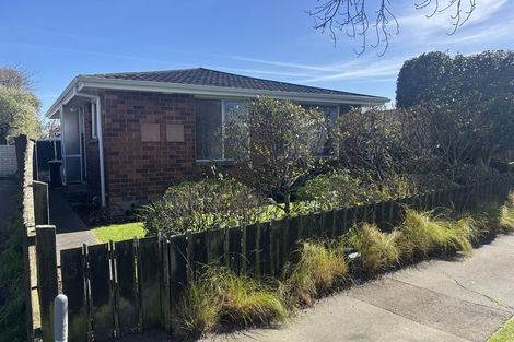 Photo of property in 14a Heaphy Place, Casebrook, Christchurch, 8051