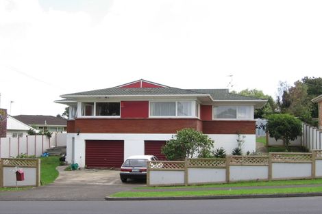 Photo of property in 54 Glenmore Road, Sunnyhills, Auckland, 2010