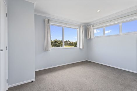Photo of property in 45 Maylee Crescent, Gulf Harbour, Whangaparaoa, 0930