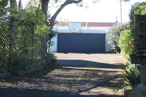 Photo of property in 2/399 East Coast Road, Mairangi Bay, Auckland, 0630