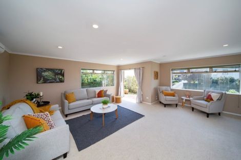 Photo of property in 84 Oranga Street, Westown, New Plymouth, 4310