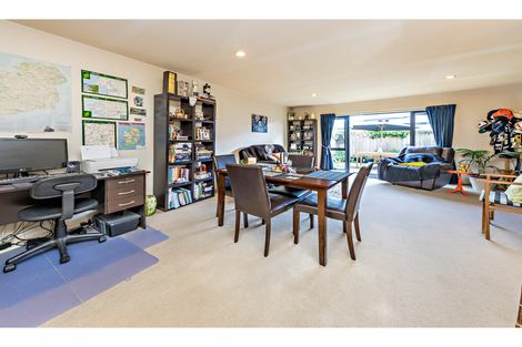Photo of property in 5s Dryden Place, Mount Wellington, Auckland, 1051