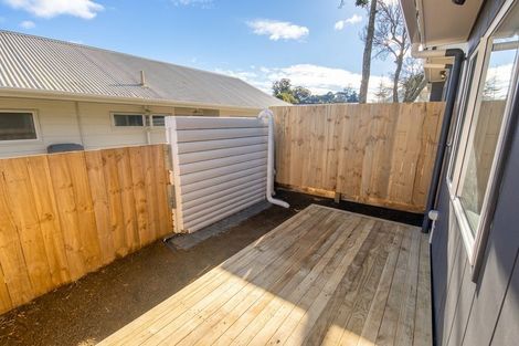 Photo of property in 23b Crosby Road, West Harbour, Auckland, 0618