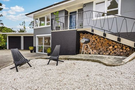Photo of property in 6 Walker Road, Henderson Valley, Auckland, 0612