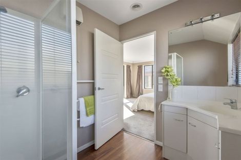 Photo of property in 4 Date Crescent, Aidanfield, Christchurch, 8025