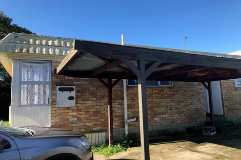 Photo of property in 1/11 Ballater Place, Highland Park, Auckland, 2010