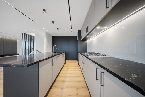 Photo of property in 2a Rangitoto Terrace, Milford, Auckland, 0620
