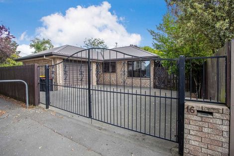 Photo of property in 2/16 James K Baxter Place, Addington, Christchurch, 8024