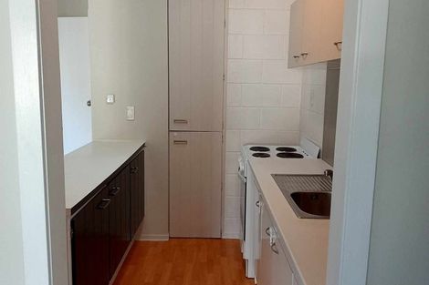 Photo of property in 3/223 Birkdale Road, Birkdale, Auckland, 0626