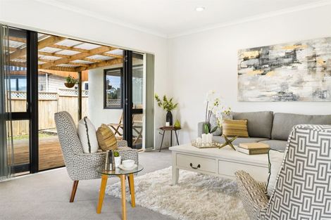 Photo of property in 6 Pyrite Street, Westgate, Auckland, 0614